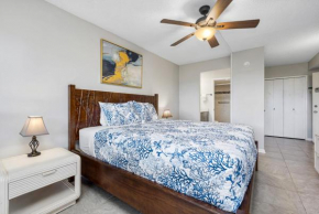 Beautiful Modern Remodeled Maui Banyan Studio